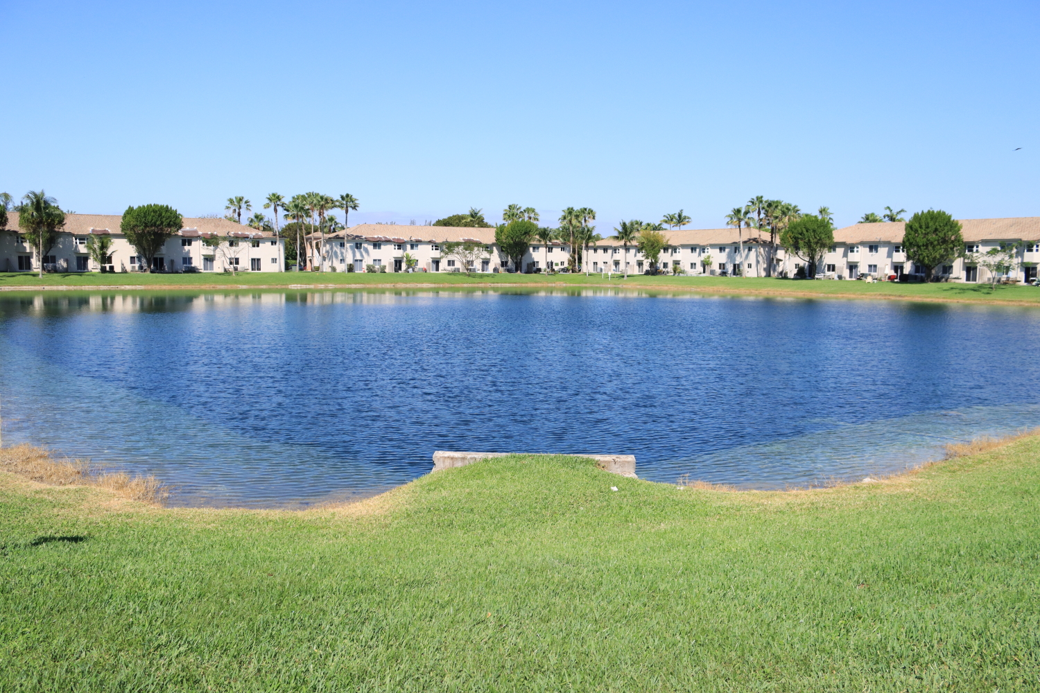 Venetia-Gardens-Lake